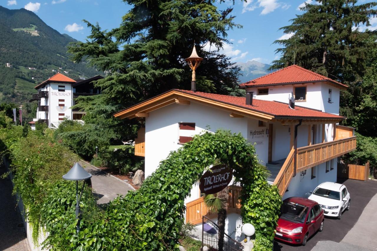 Parkhotel Tirolerhof Лагундо Экстерьер фото
